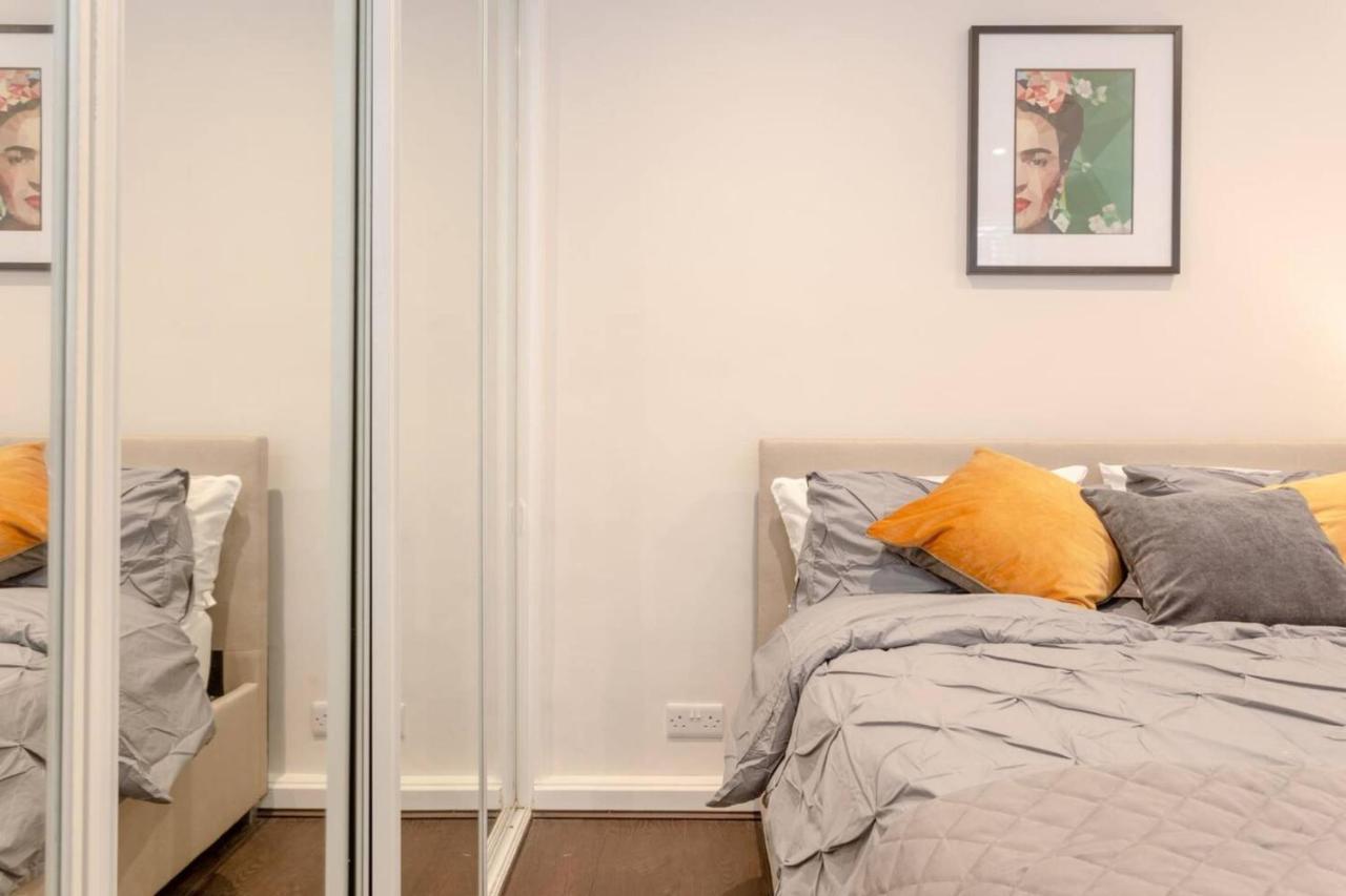 Modern Flat In The Heart Of West London Apartment Exterior photo