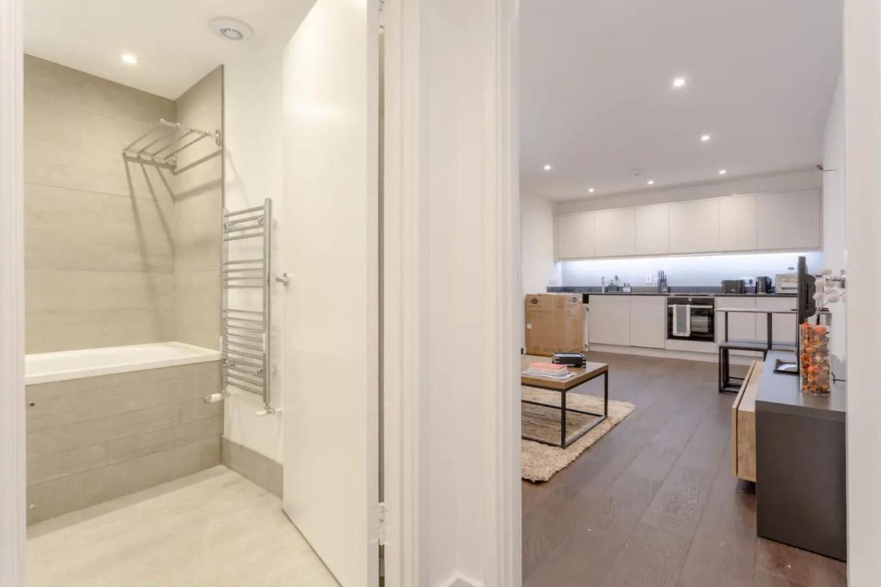 Modern Flat In The Heart Of West London Apartment Exterior photo